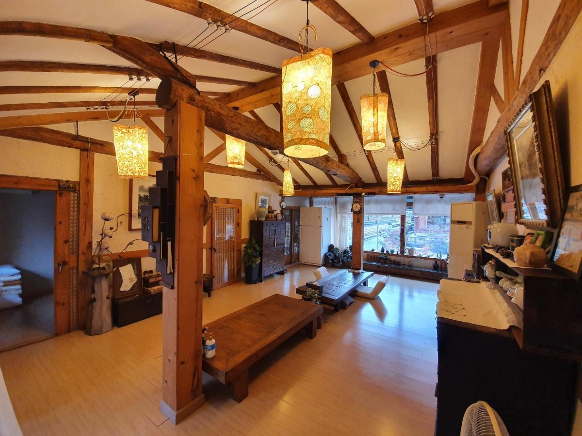 펜션 Hanok Moryeon